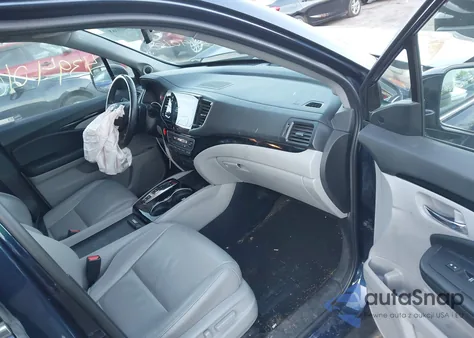 2022 Honda Pilot Awd Touring 7 Passenger из США, поврежденный, VIN 5FNYF6H60NB036258